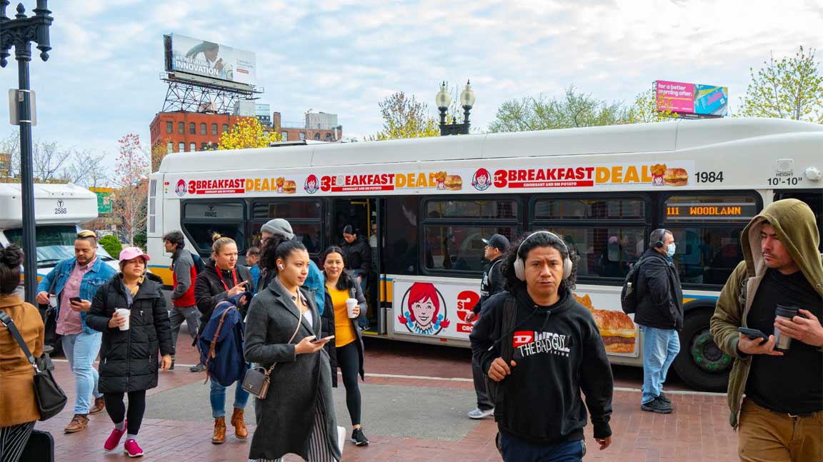 wendys bus advertising