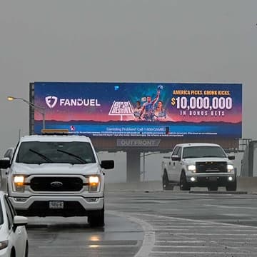 out of home billboard advertising fandual