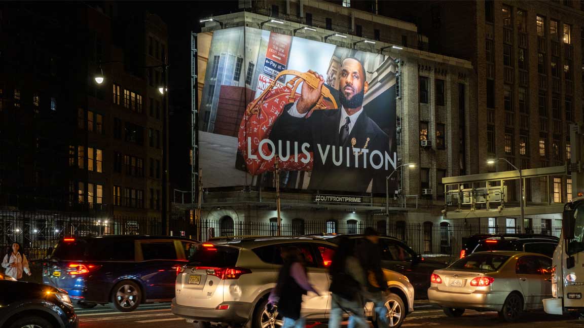 out of home wall advertising louis vuitton new york city