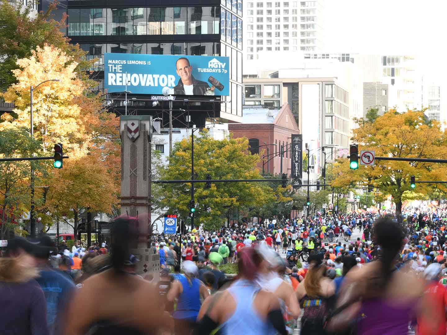 out of home advertising chicago