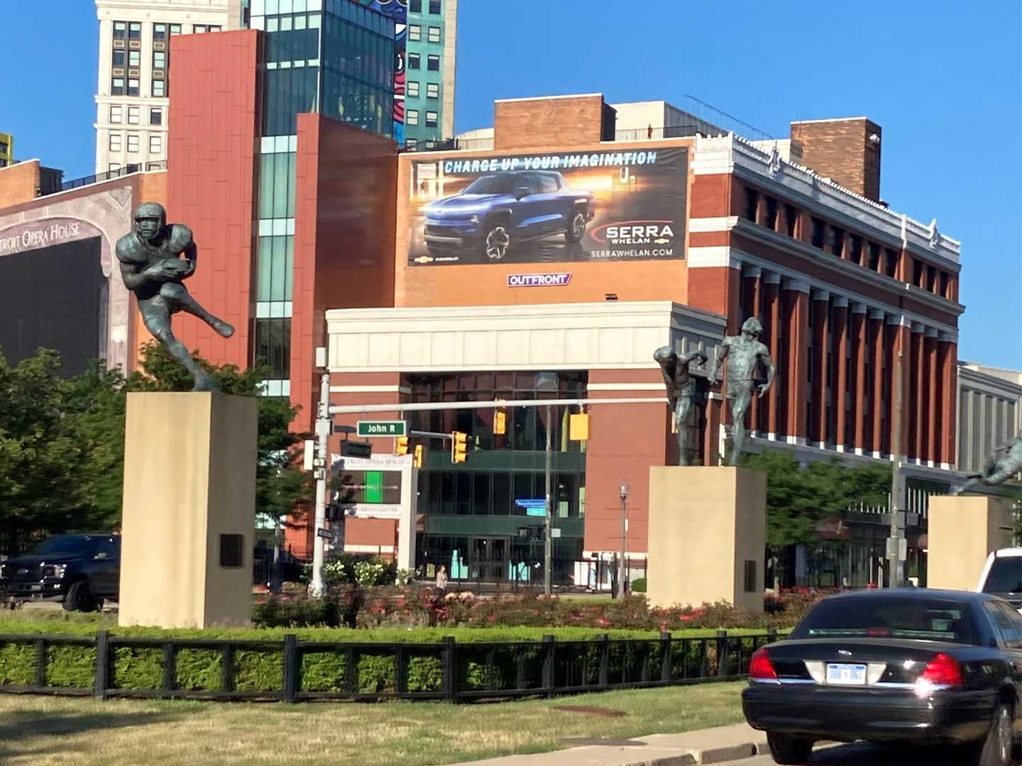 out of home advertising detroit