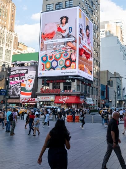out of home advertising ebay digital billboard