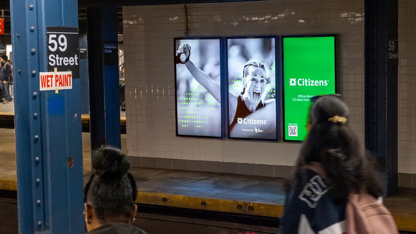 out of home billboard advertising citizens bank subway digital